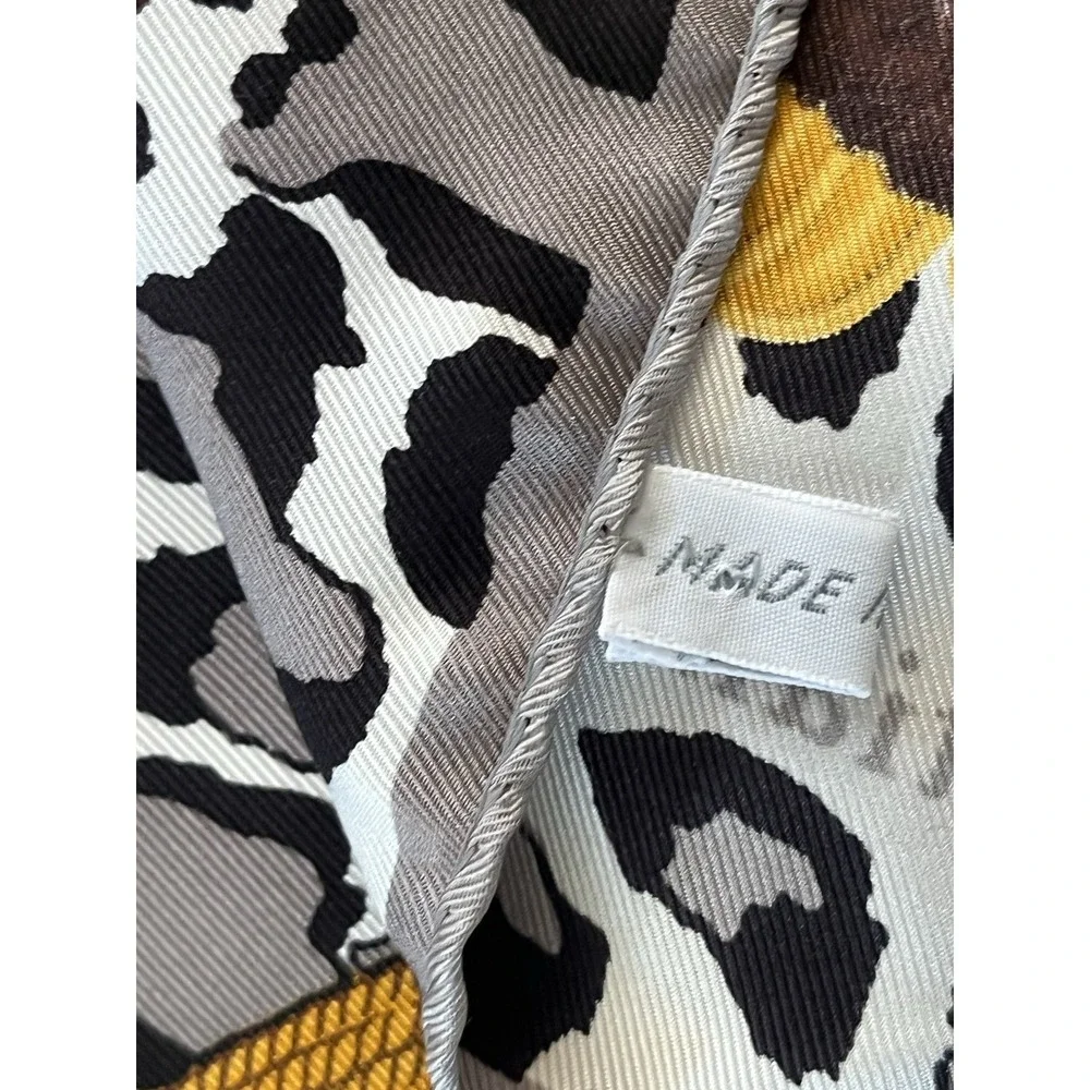 CHRISTIAN DIOR Leopard Silk Twill Scarf Spell Out Rope Knot Cord Gray Brown Gold